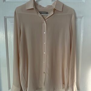 Everlane The Must-Have Shirt in Washable Silk Baby Pink Size 4